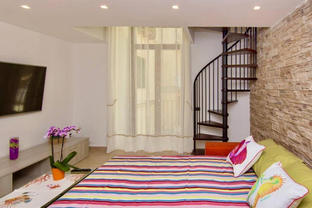 Sara Luxury Apartament 2 ソレント エクステリア 写真